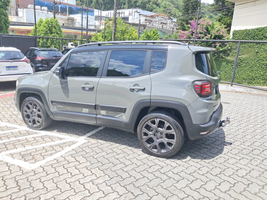 jeep renegade 1.3 t270 turbo flex s 4x4 at9 5p automatico 20221