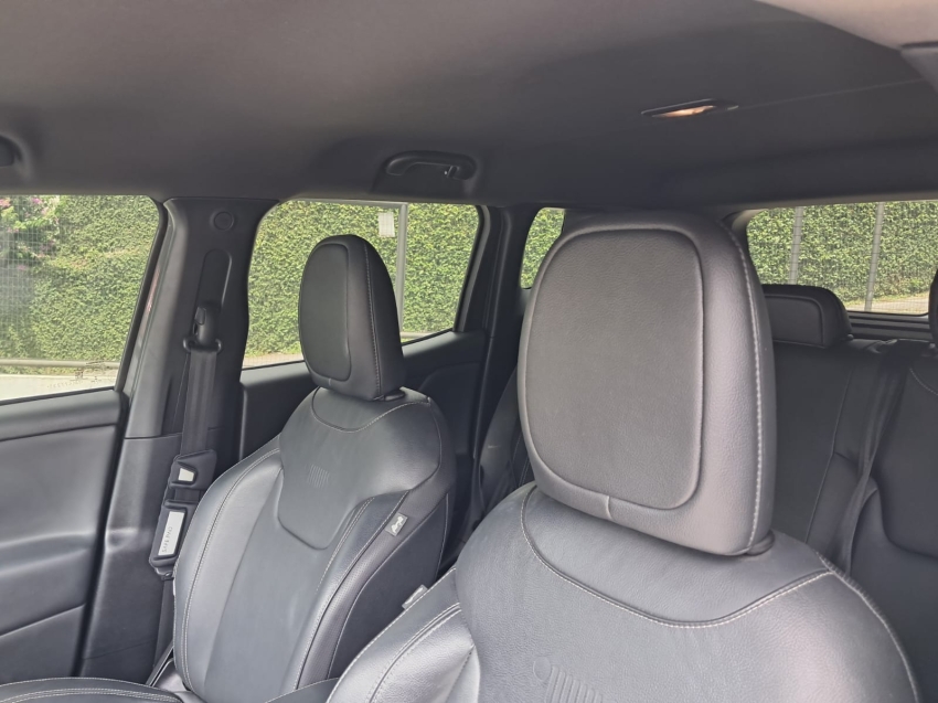 jeep renegade 1.3 t270 turbo flex s 4x4 at9 5p automatico 202215