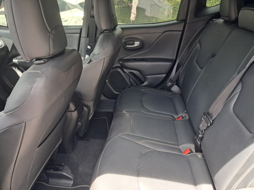 jeep renegade 1.3 t270 turbo flex s 4x4 at9 5p automatico 202213