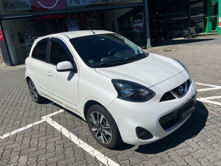 nissan march 1.6 sl 16v flexstart 4p xtronic flex 5p automatico 20201