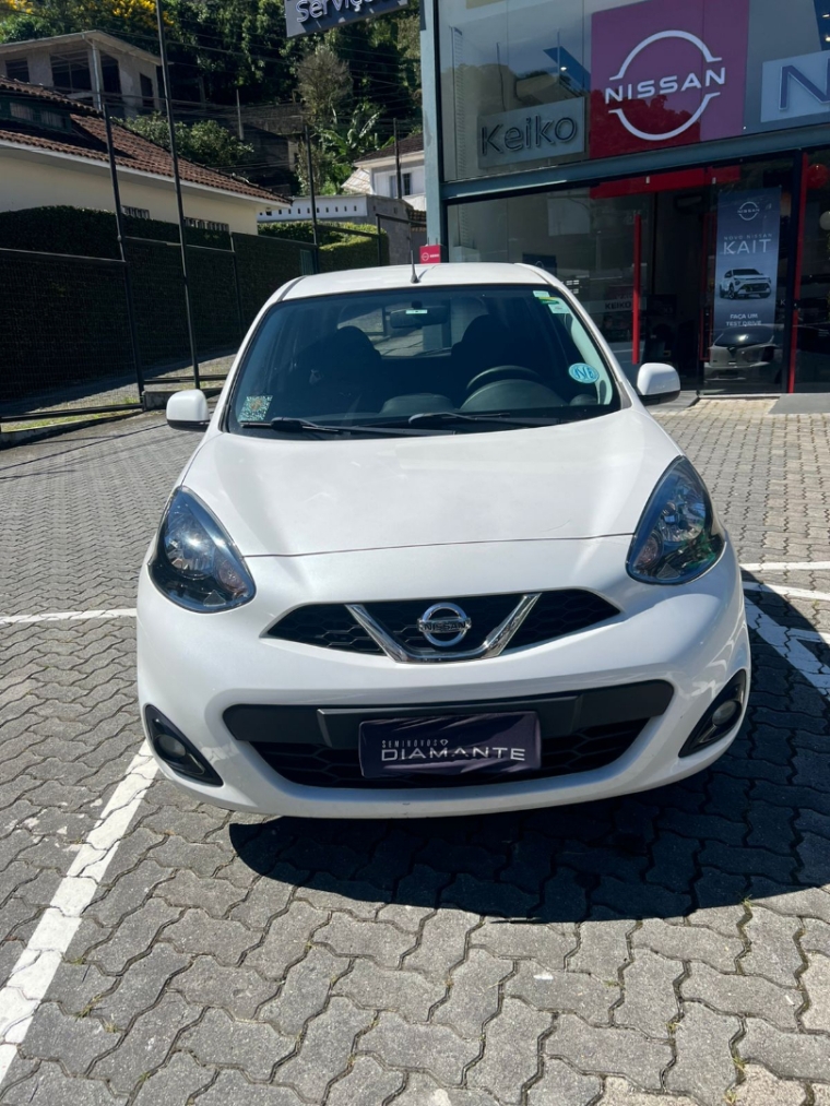 nissan march 1.6 sl 16v flexstart 4p xtronic flex 5p automatico 2020