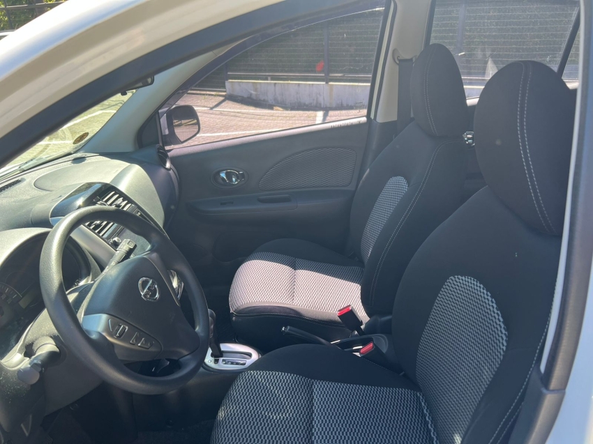 nissan march 1.6 sl 16v flexstart 4p xtronic flex 5p automatico 20207