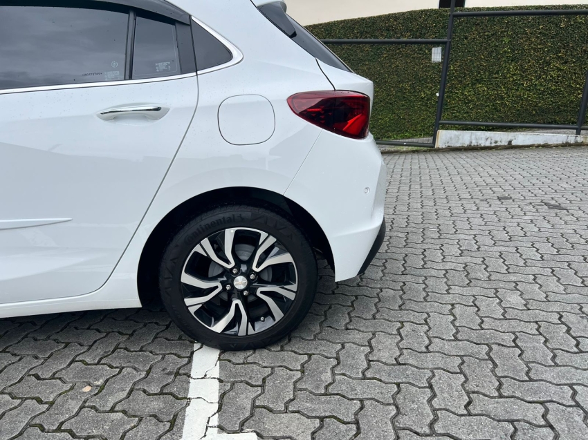 chevrolet onix 1.0 turbo flex premier automatico 1.4 5p 20244