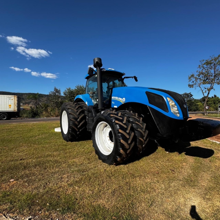 new holland trator t8 385 *3188* diesel 1p semiautomatico 2013