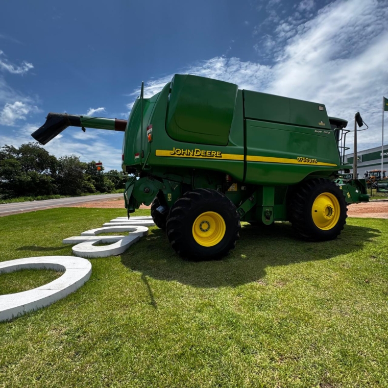 colheitadeira  john deere sts 9750 2010 *0445*5