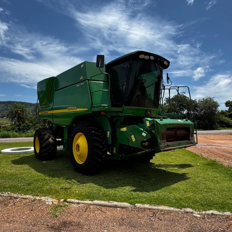colheitadeira  john deere sts 9750 2010 *0445*1