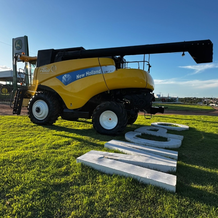 colheitadeira new holland cr 9060  2011 *0260*5