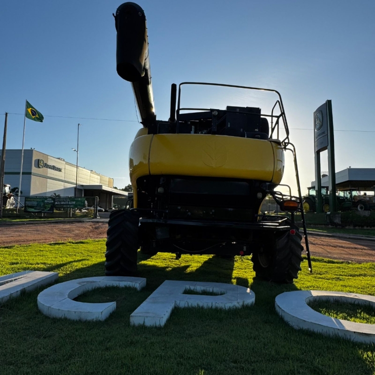 colheitadeira new holland cr 9060  2011 *0260*4