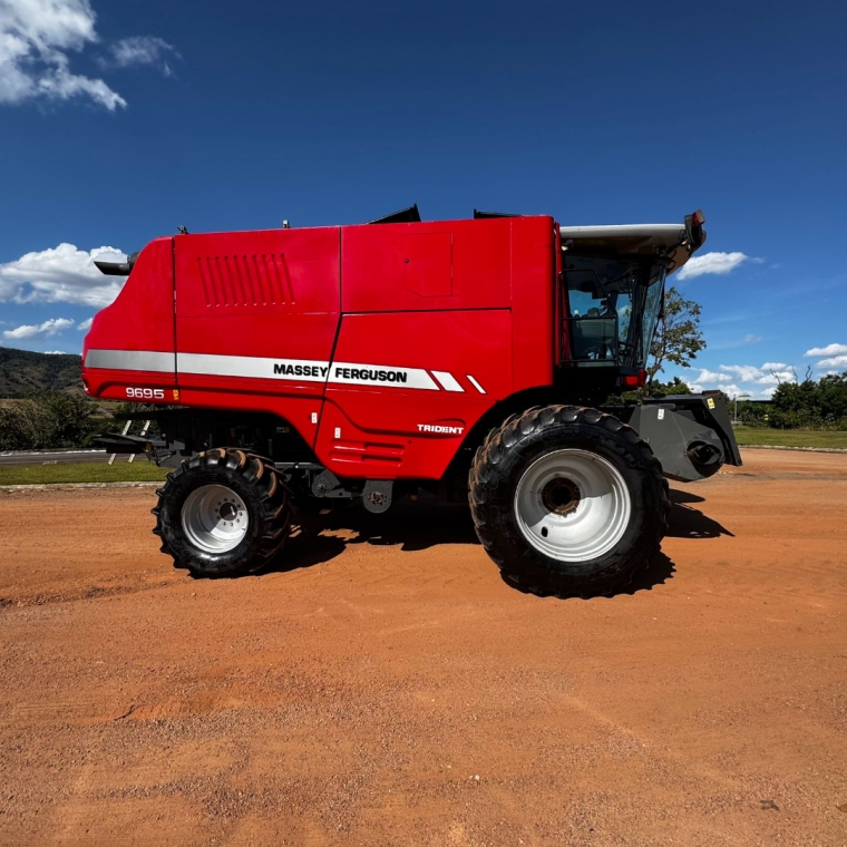 massey ferguson colheitadeira 9695 *5585* diesel 1p semiautomatico 2017
