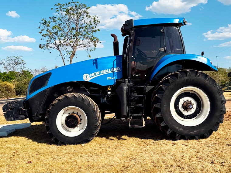 new holland trator t8 385 *1608* diesel 1p semiautomatico 2012