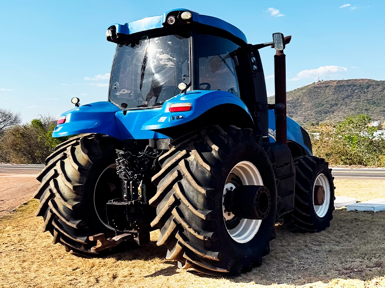 new holland trator t8 385 *1608* diesel 1p semiautomatico 2012
