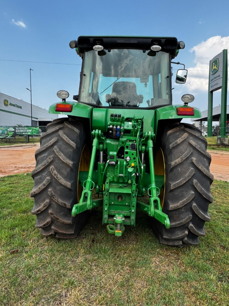 john deere trator 7230j  *9621+ diesel 1p semiautomatico 2023