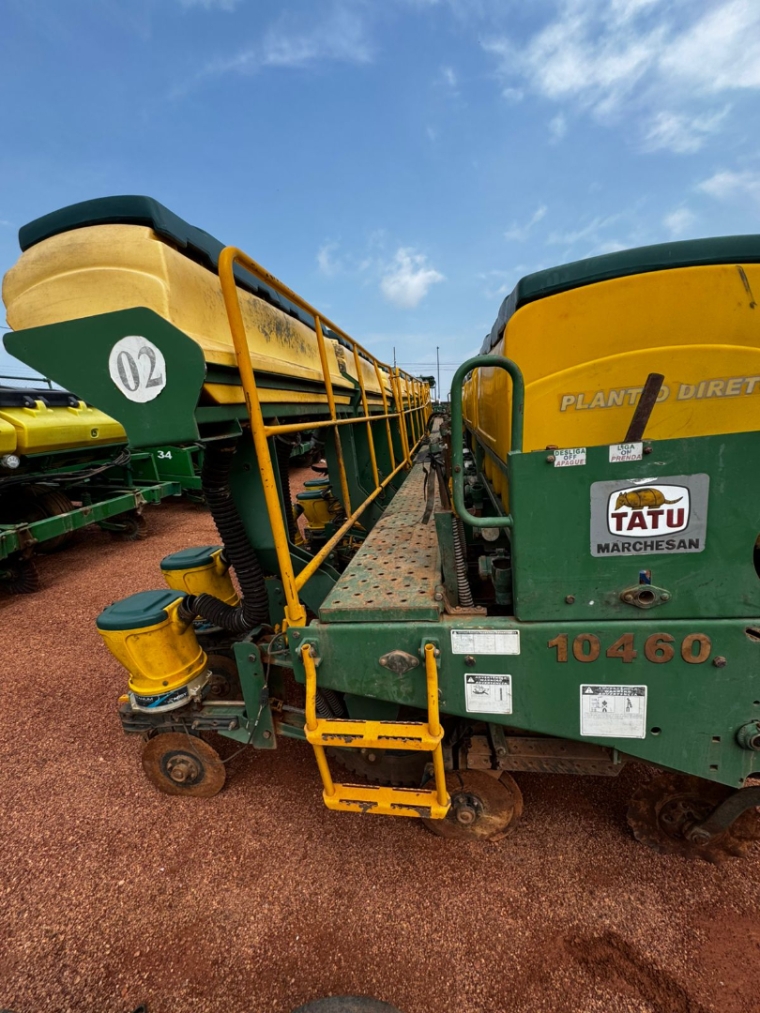 tatu plantadeira pst trio flex s-0116 *9001* diesel automatico 2016