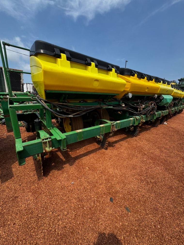 john deere plantadeira 2122 22 linhas com tx *0681* diesel automatico 2014