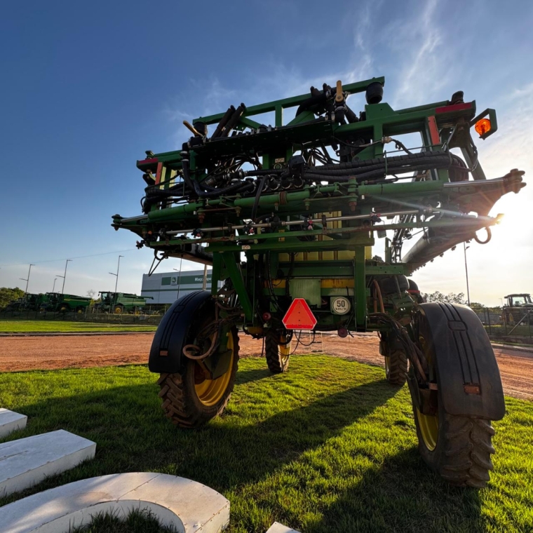 john deere pulverizador 4730 com barra de fibra carbono *5529* diesel 1p semiautomatico 20183 john deere pulverizador 4730 com barra de fibra carbono *5529* diesel 1p semiautomatico 20183
