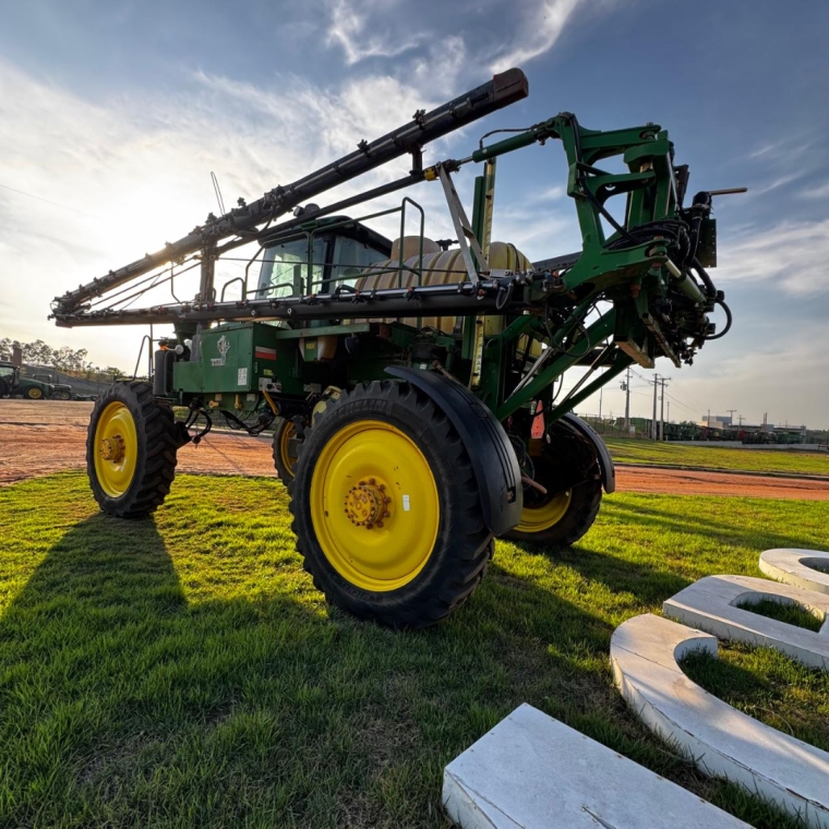 john deere pulverizador 4730 com barra de fibra carbono *5529* diesel 1p semiautomatico 20184 john deere pulverizador 4730 com barra de fibra carbono *5529* diesel 1p semiautomatico 20184