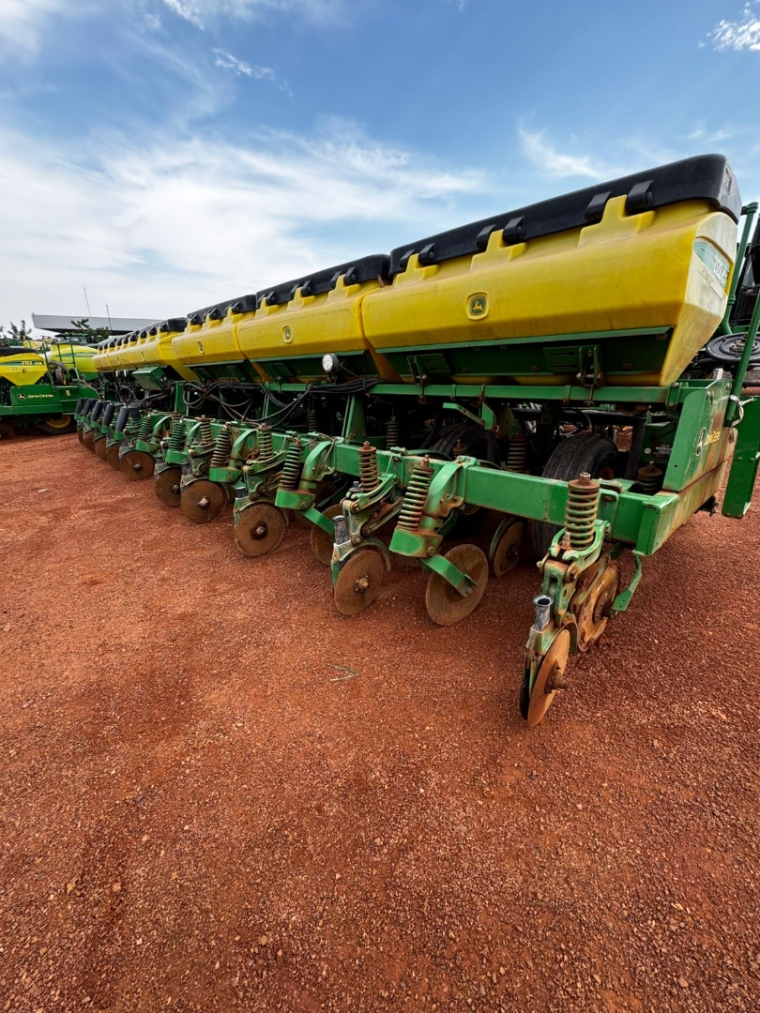 john deere plantadeira 2122 20 linhas *0249* diesel automatico 2018