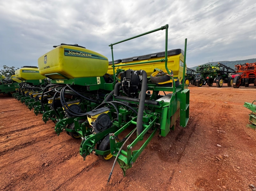 john deere plantadeira 2122 20l *5120* diesel manual 20194 john deere plantadeira 2122 20l *5120* diesel manual 20194