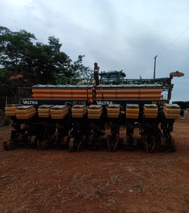 plantadeira valtra hitech bp 1106 2009