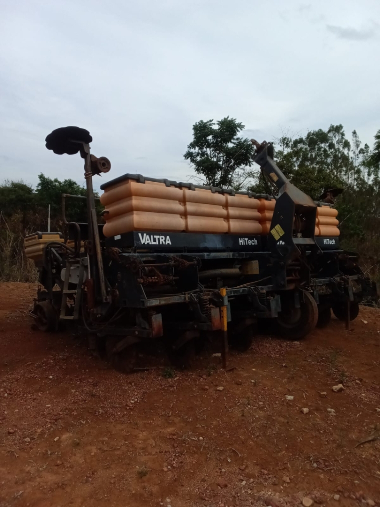 plantadeira valtra hitech bp 1106 20092