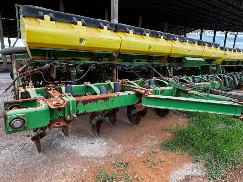 plantadeira john deere 2130 ano 20152