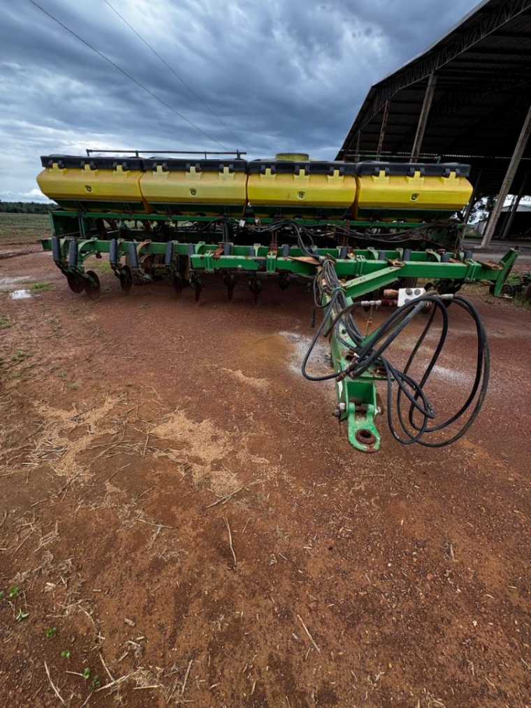 plantadeira john deere 2130 ano 2015