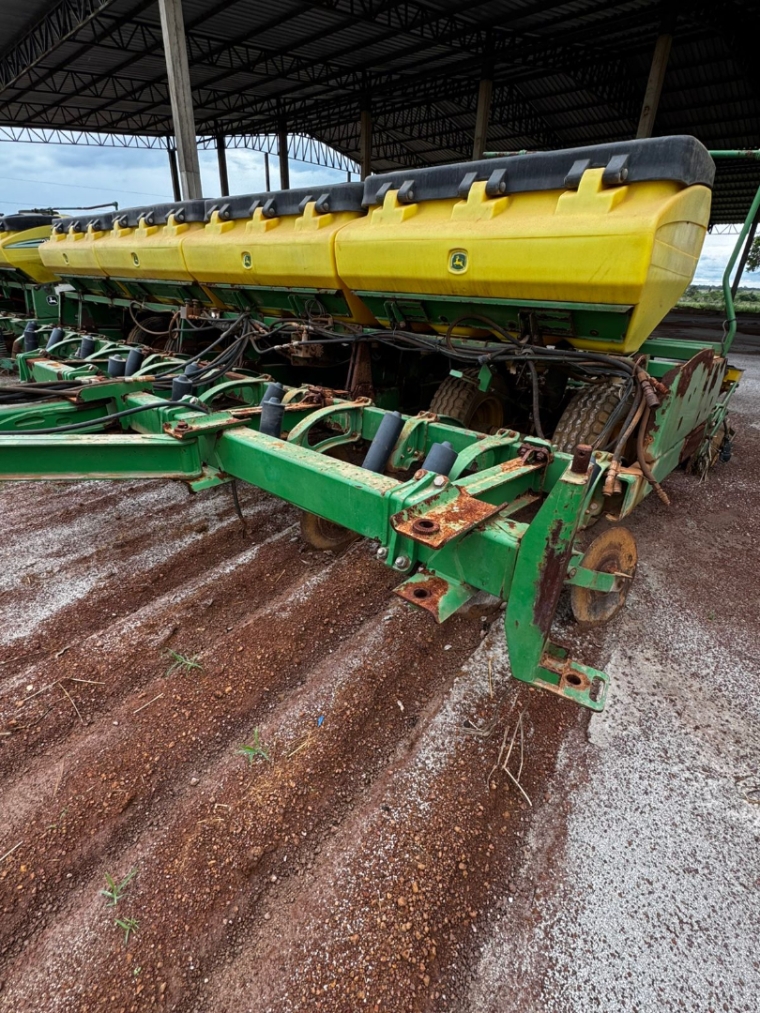 plantadeira john deere 2130 ano 20158