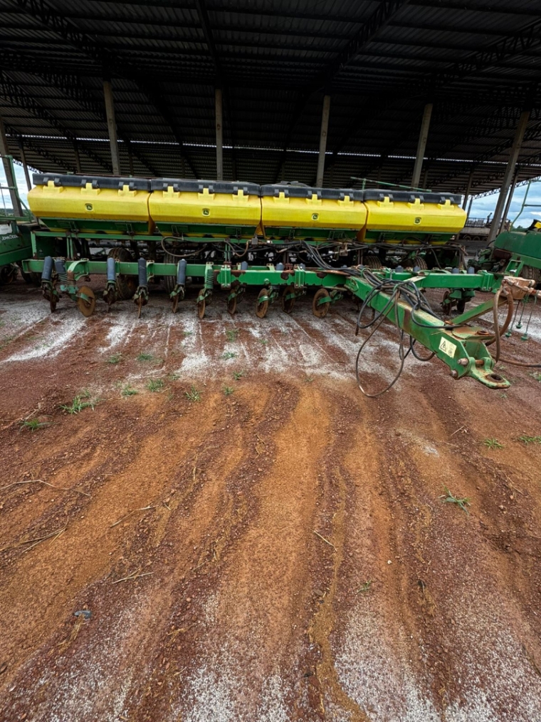 plantadeira john deere 2130 ano 2015