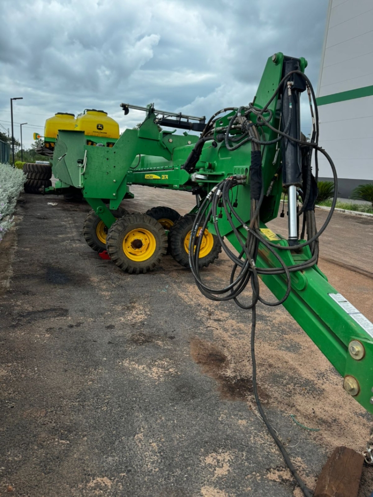 plantadeira john deere db74  /49l maxemerge 5e ano 20234