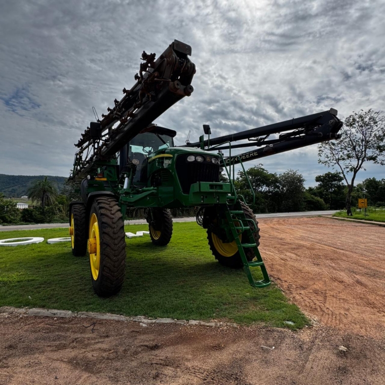 pulverizador john deere m4030 ano 2012