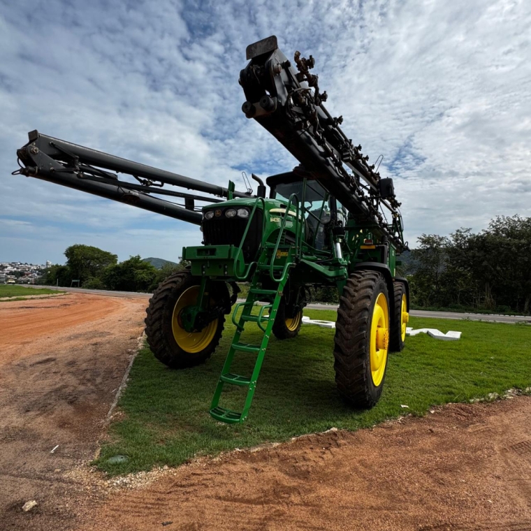 pulverizador john deere m4030 ano 20121