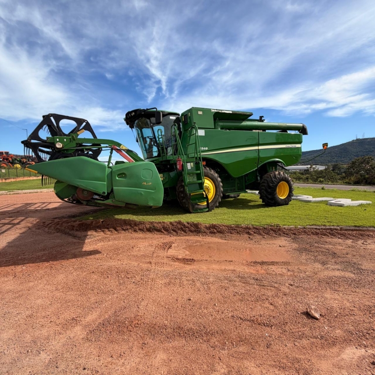 colheitadeira  john deere s540 2014 *0222*