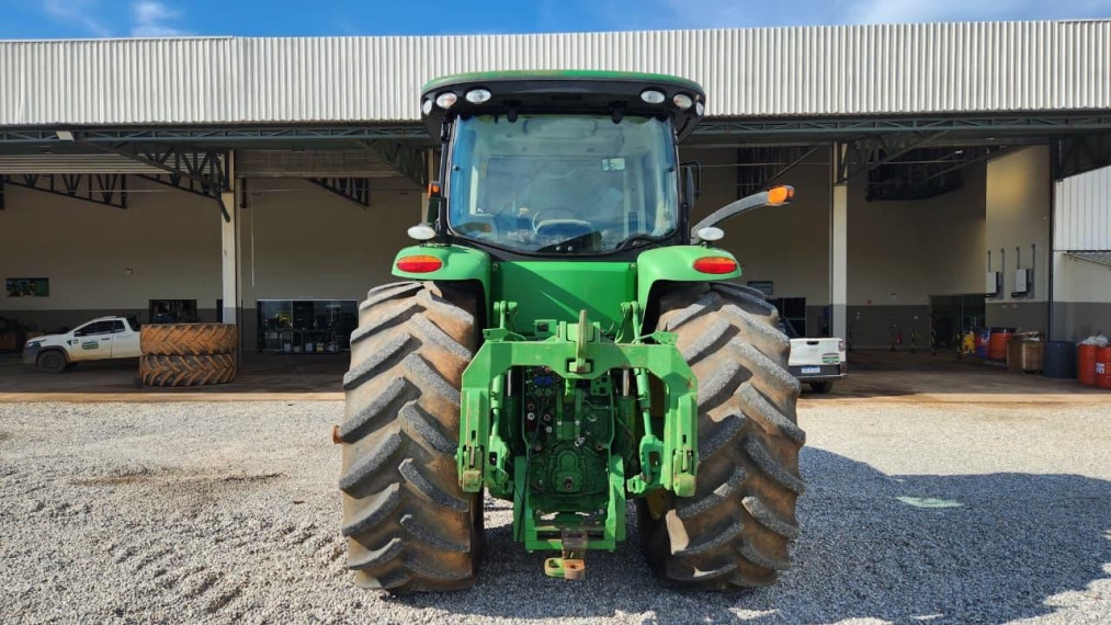 trator john deere 8335r 2013 *8026*3