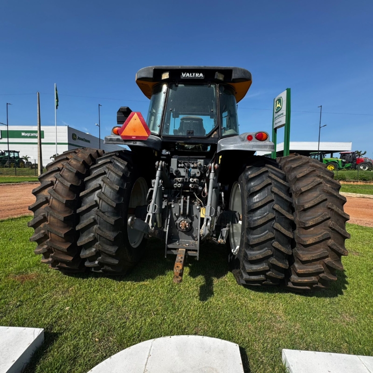 trator valtra bt210 4x4  20123