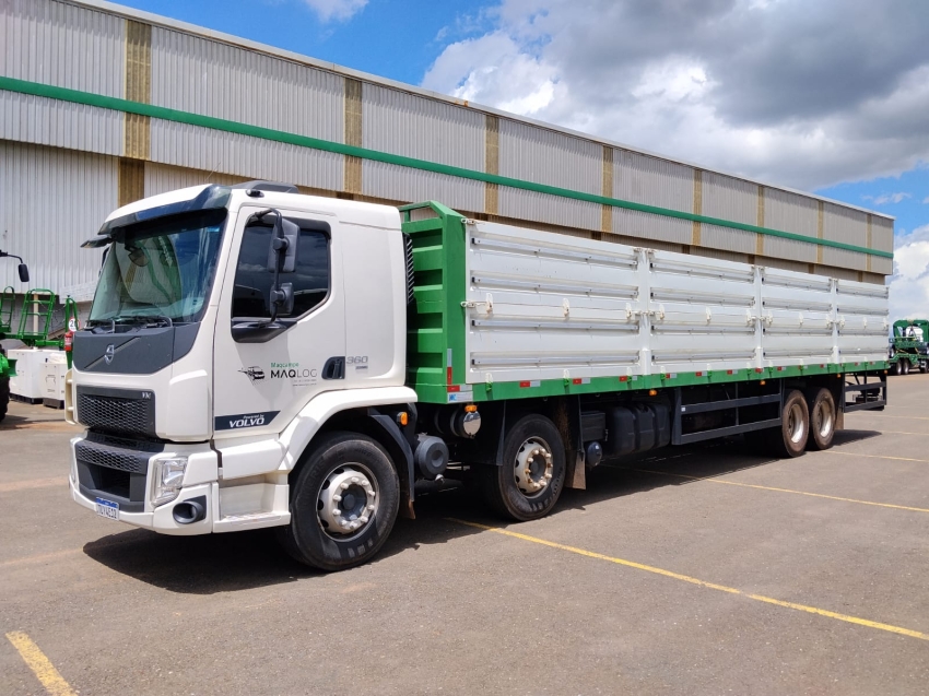 volvo vm 360 ano 2024/2025