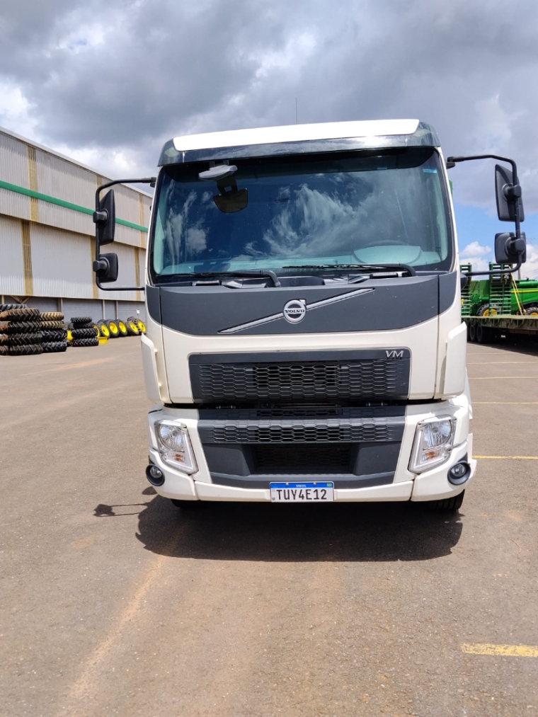 volvo vm 360 ano 2024/20252