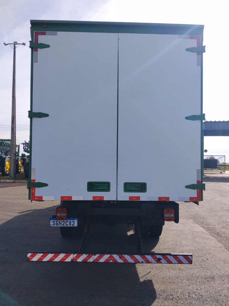 volkswagen 11180 . diesel 2p manual 20215