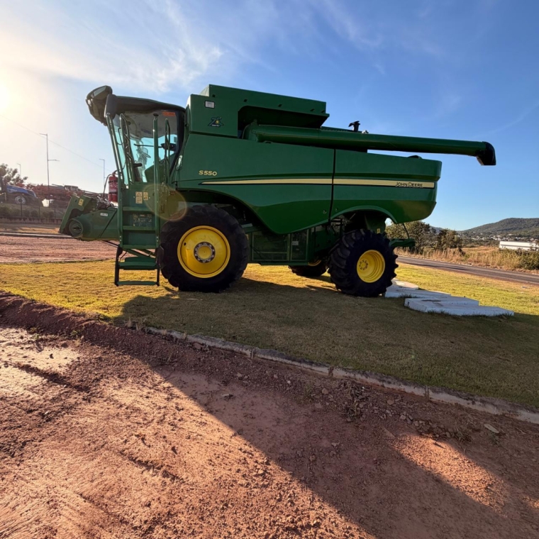 colheitadeira john deere s550 ano 2023 *6038*2