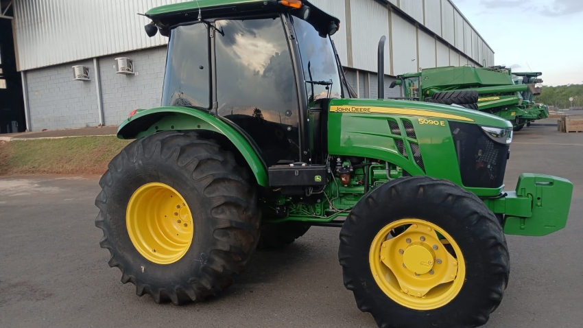 trator jhon deere 5090e ano 20225