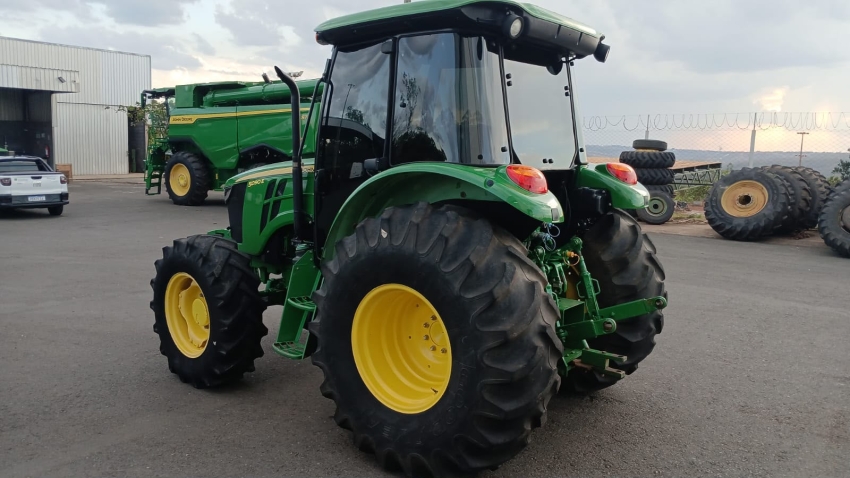 trator jhon deere 5090e ano 20222