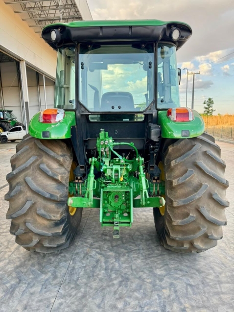 trator john deere 5090e cab / transmissao 12x124