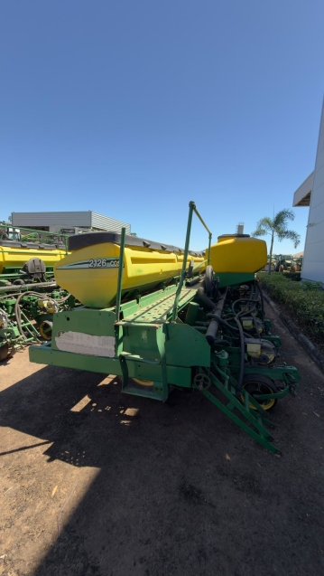 plantadeira john deere 2126 - 24 linhas de 0.50cm / vacuo mecanica ano 20146