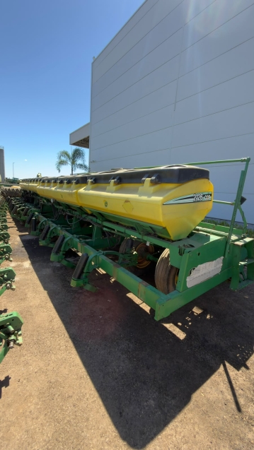 plantadeira john deere 2126 - 24 linhas de 0.50cm / vacuo mecanica ano 20140