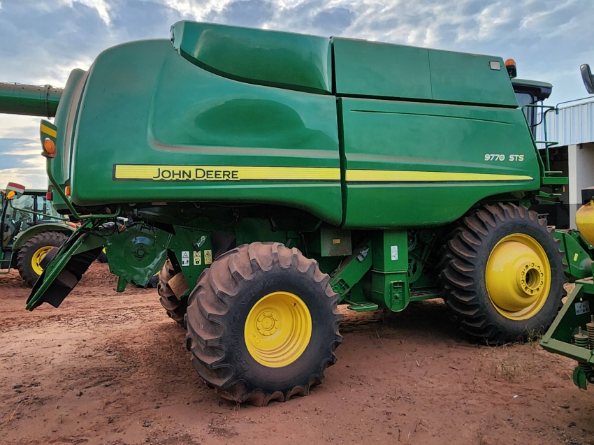 john deere colheitadeira sts 9770 plataforma de corte 35 pes diesel 1p manual 2013