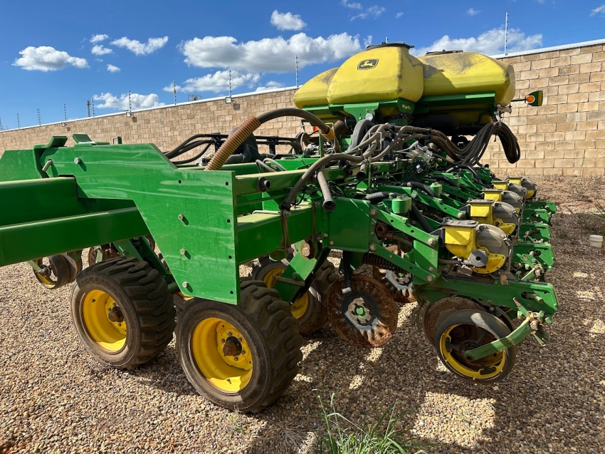 john deere plantadeira db 50 32 linhas. cm diesel 1p automatico 2012