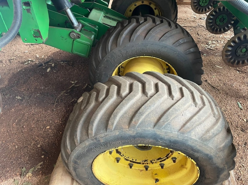 john deere plantadeira db74 45 linhas. 50 cm diesel 1p automatico 2011