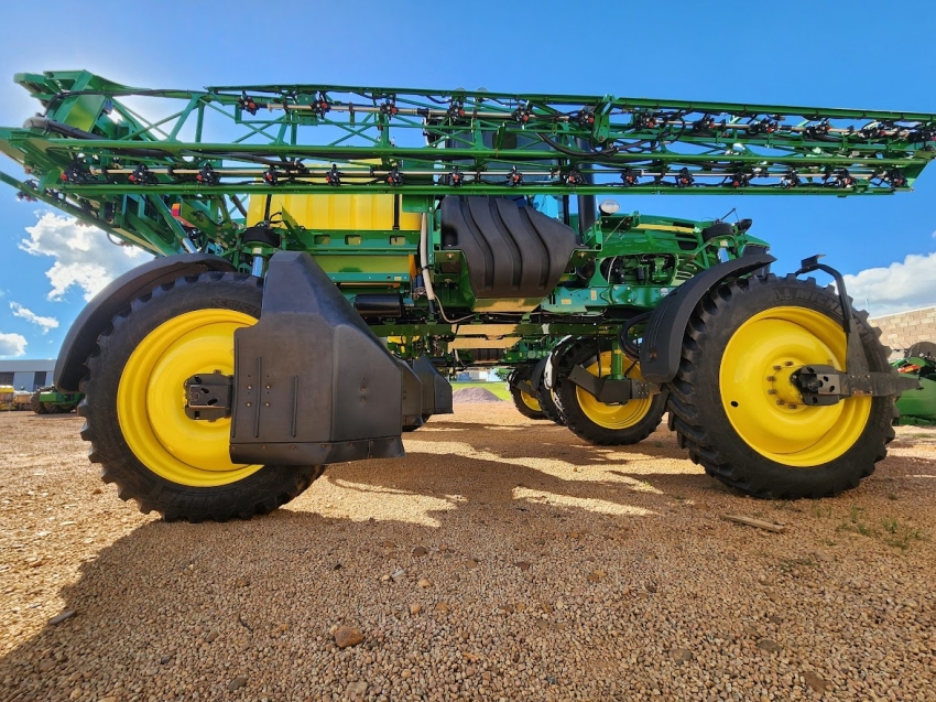 john deere pulverizador m4030 piloto automatico. metal 30mts. tanque 3.000lts. exactapply. motor: 1770 diesel 1p automatico 2021