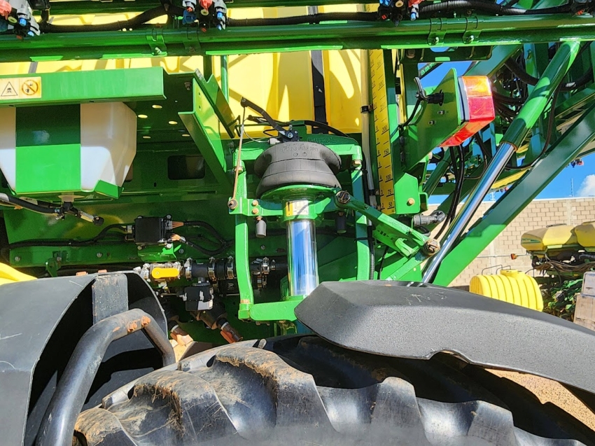 john deere pulverizador m4030 piloto automatico. metal 30mts. tanque 3.000lts. exactapply. motor: 1770 diesel 1p automatico 2021