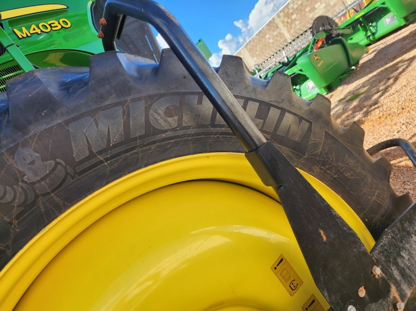 john deere pulverizador m4030 piloto automatico. metal 30mts. tanque 3.000lts. exactapply. motor: 1770 diesel 1p automatico 2021