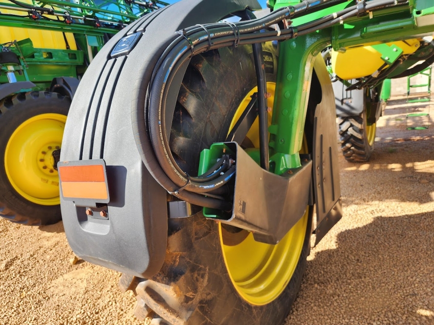 john deere pulverizador m4030 piloto automatico. metal 30mts. tanque 3.000lts. exactapply. motor: 1770 diesel 1p automatico 2021